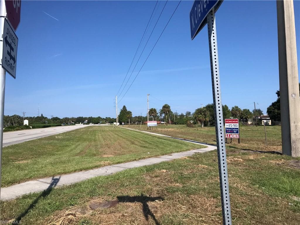 14710 N Cleveland AVE, NORTH FORT MYERS FL 33903-15