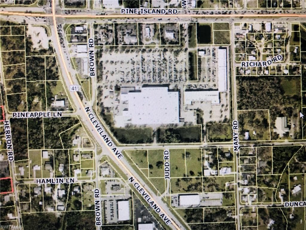 14710 N Cleveland AVE, NORTH FORT MYERS FL 33903-18