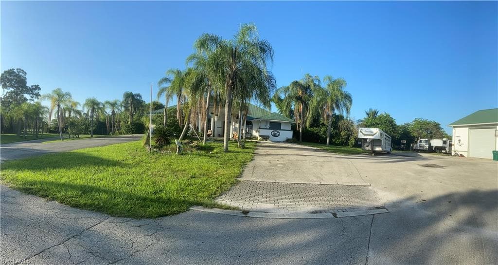 2400 Oil Well RD, NAPLES FL 34120-12