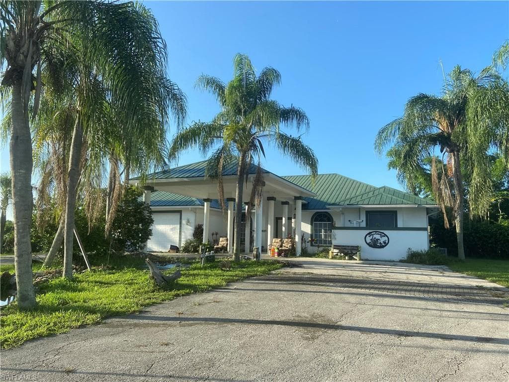 2400 Oil Well RD, NAPLES FL 34120-4