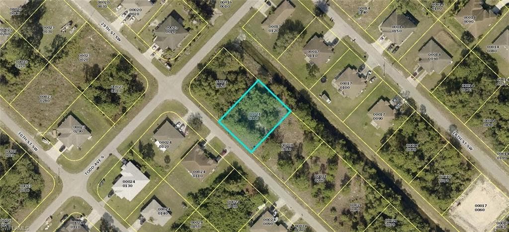 5240/5242 29th ST SW, LEHIGH ACRES FL 33973-1