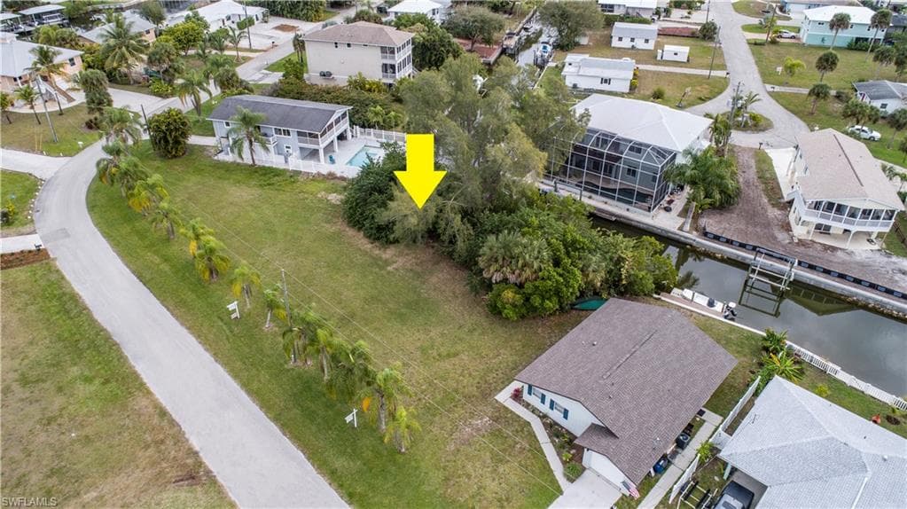 24490 Sailfish ST, BONITA SPRINGS FL 34134-4