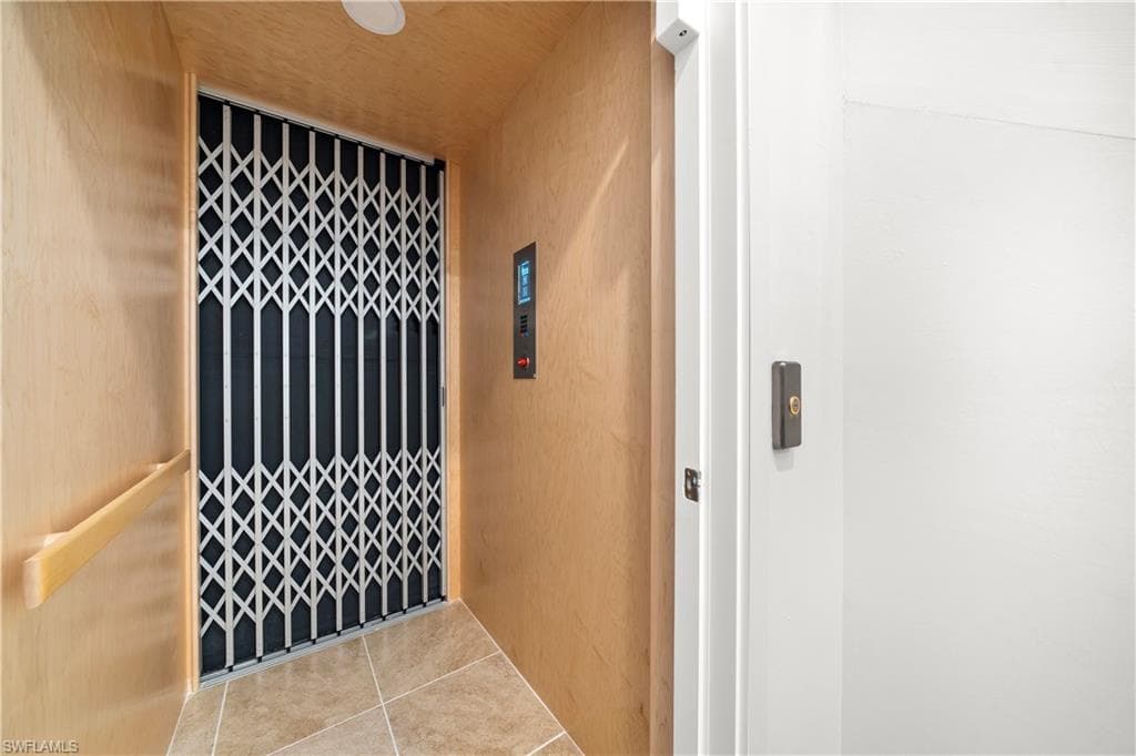 26370 Coco Cay CIR # 201, BONITA SPRINGS FL 34135-35