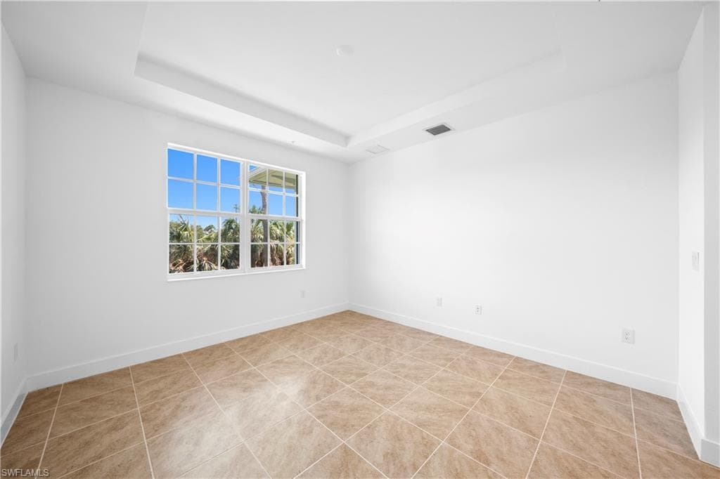 26370 Coco Cay CIR # 201, BONITA SPRINGS FL 34135-17