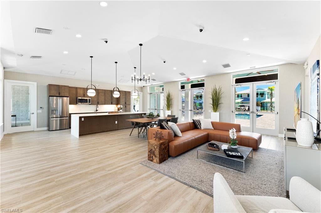 26370 Coco Cay CIR # 201, BONITA SPRINGS FL 34135-38