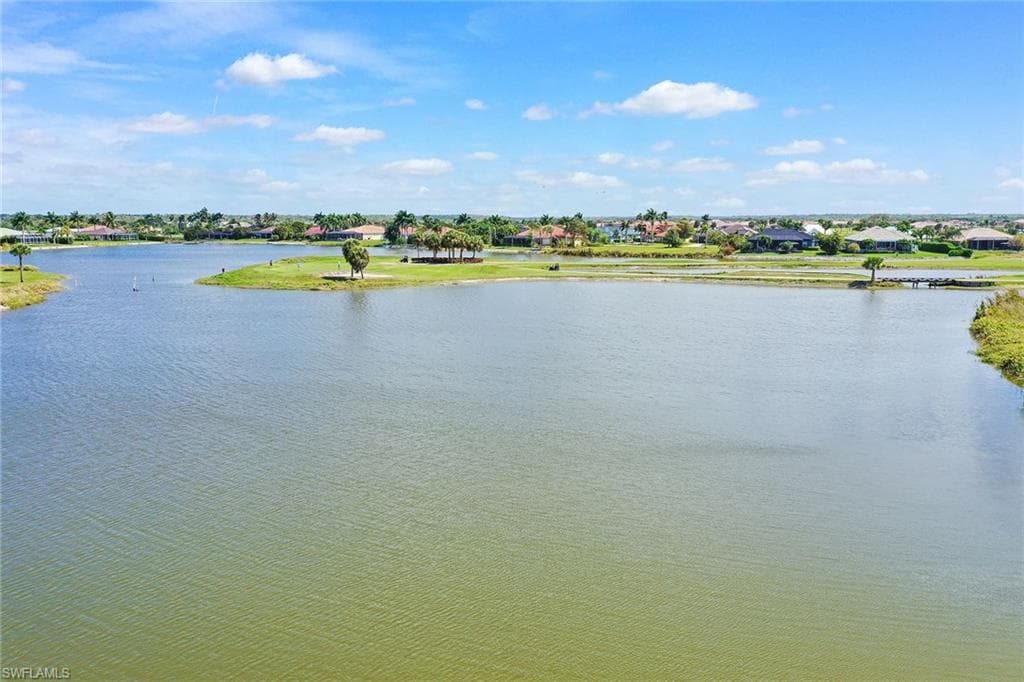 18013 Sandtrap DR, NAPLES FL 34114-7