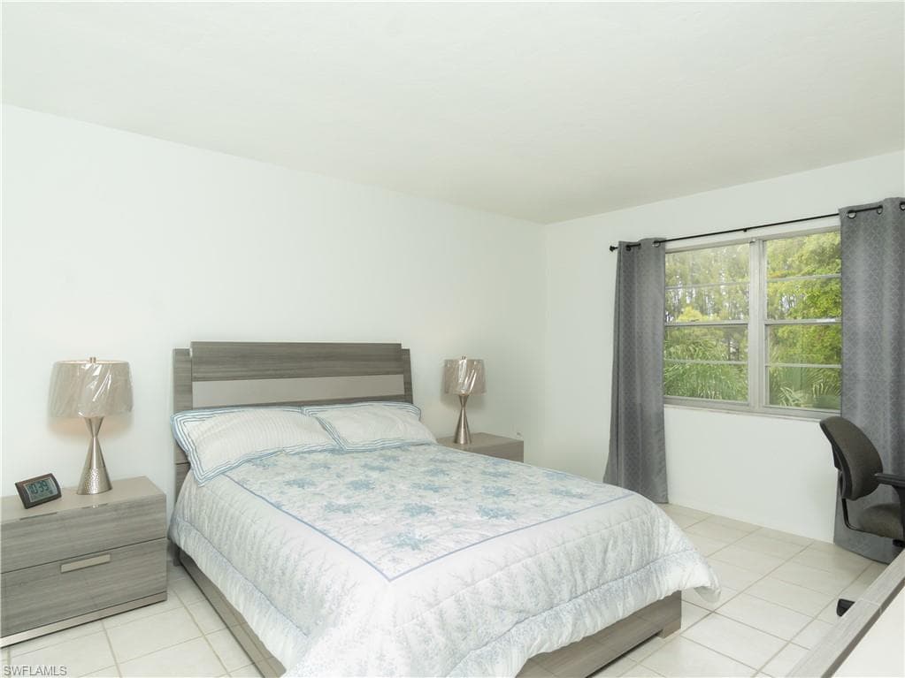 499 Forest Lakes BLVD # 309, NAPLES FL 34105-12