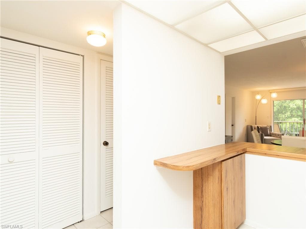 499 Forest Lakes BLVD # 309, NAPLES FL 34105-21