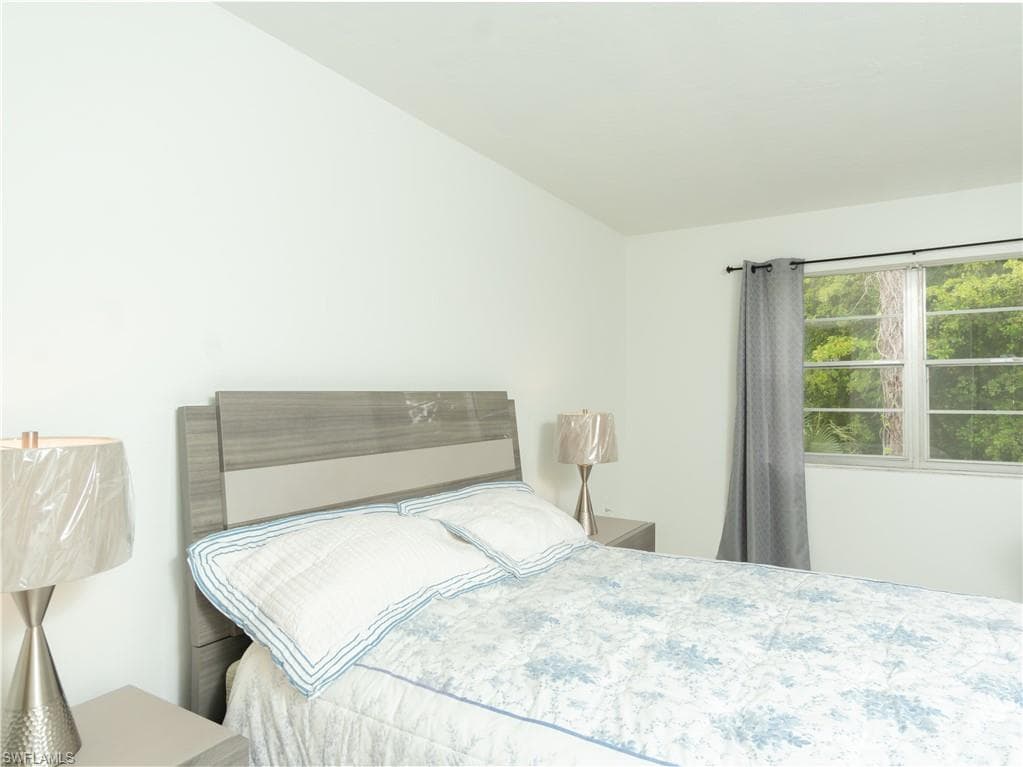 499 Forest Lakes BLVD # 309, NAPLES FL 34105-13
