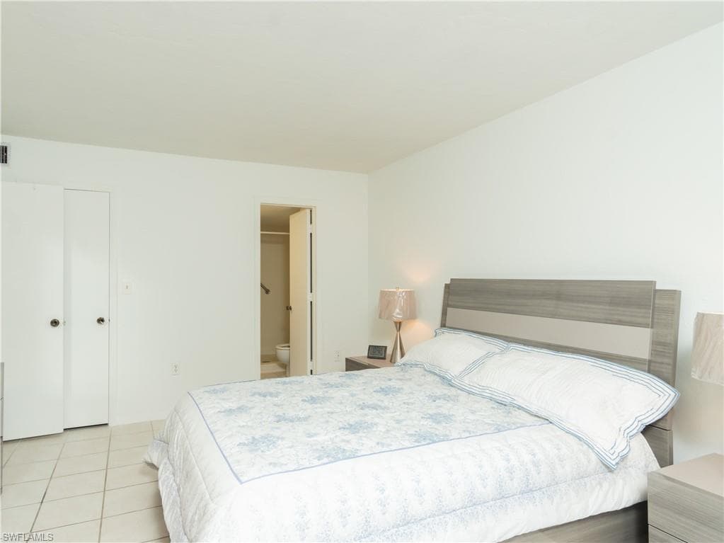 499 Forest Lakes BLVD # 309, NAPLES FL 34105-14