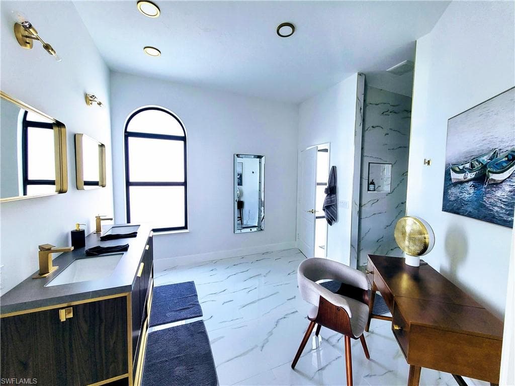 1944 Four Mile Cove PKY, CAPE CORAL FL 33990-11