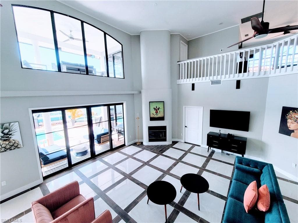 1944 Four Mile Cove PKY, CAPE CORAL FL 33990-6