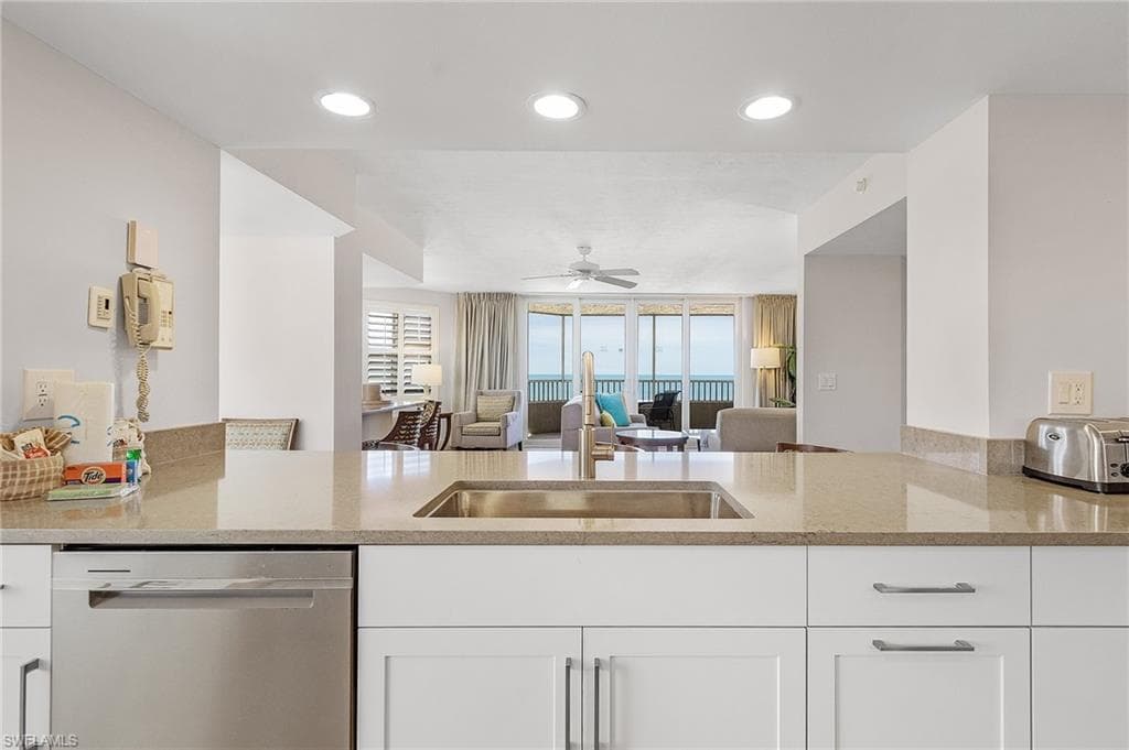 6620 Estero BLVD # 1105, FORT MYERS BEACH FL 33931-8