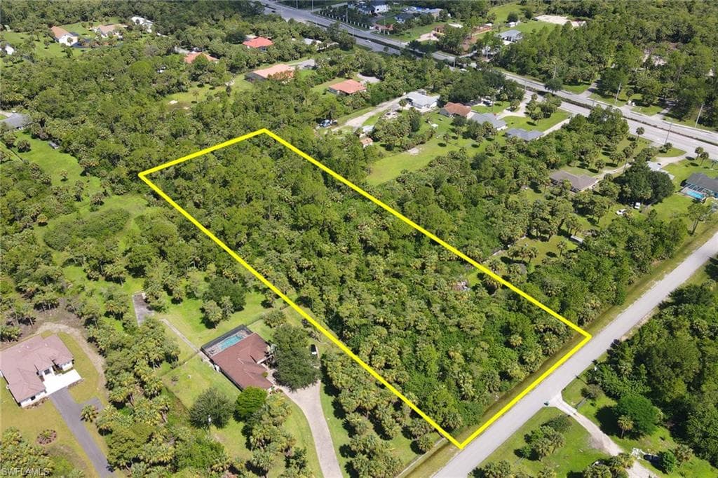 121 15th ST SW, NAPLES FL 34117-2