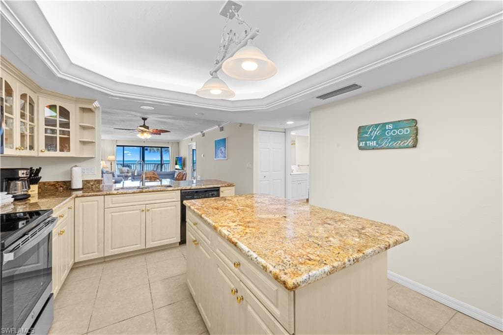 2445 W Gulf DR # A25, SANIBEL FL 33957-2