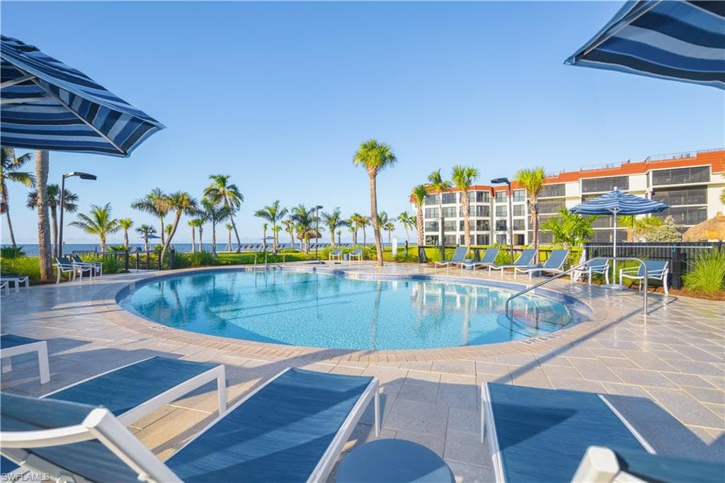 2445 W Gulf DR # A25, SANIBEL FL 33957-32