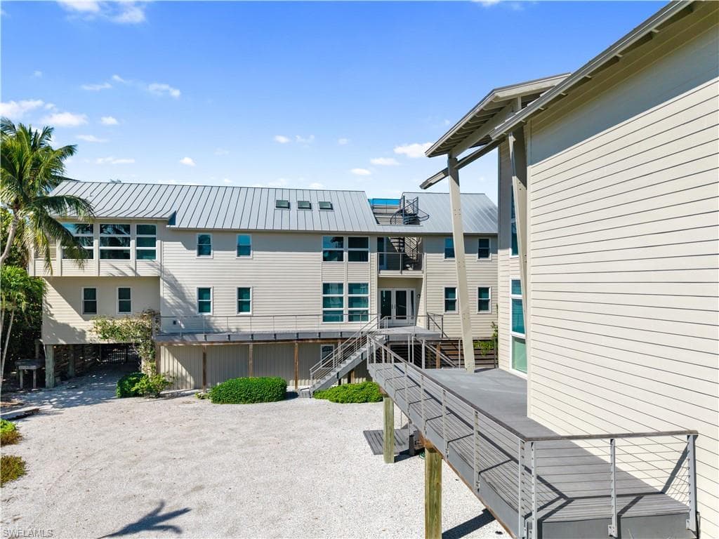 16512 Captiva DR-33