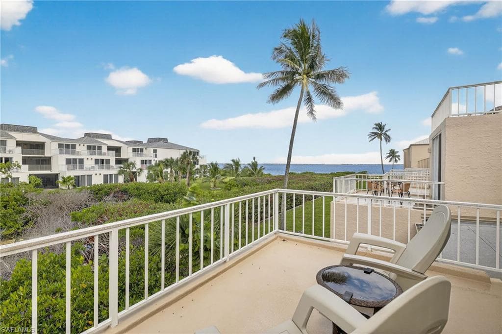 200 Periwinkle WAY 232-26