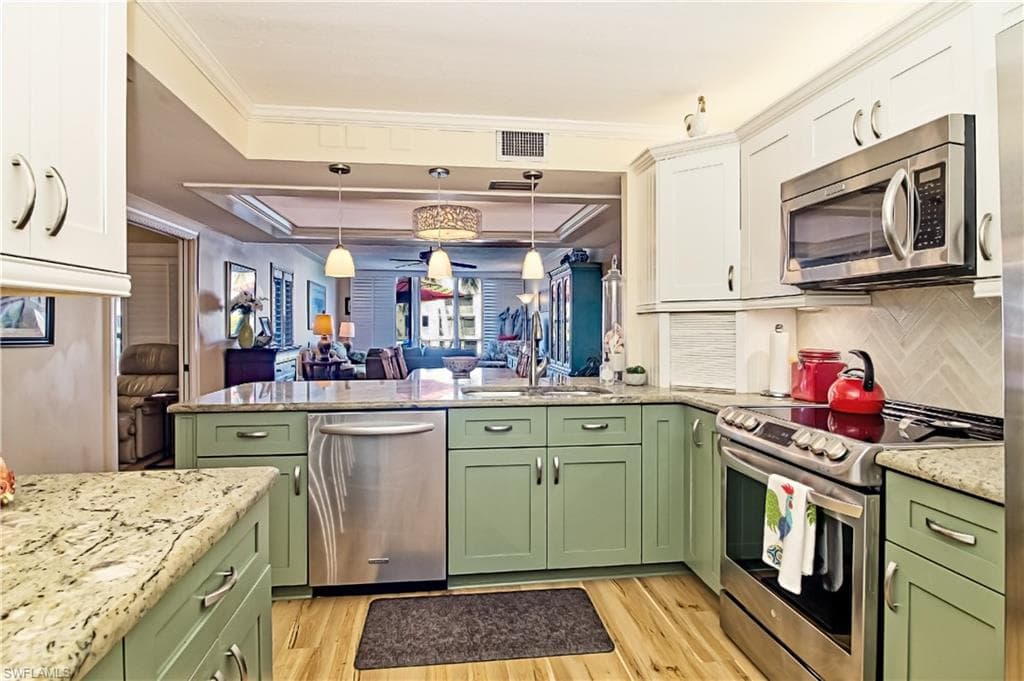 200 Periwinkle WAY 232-5
