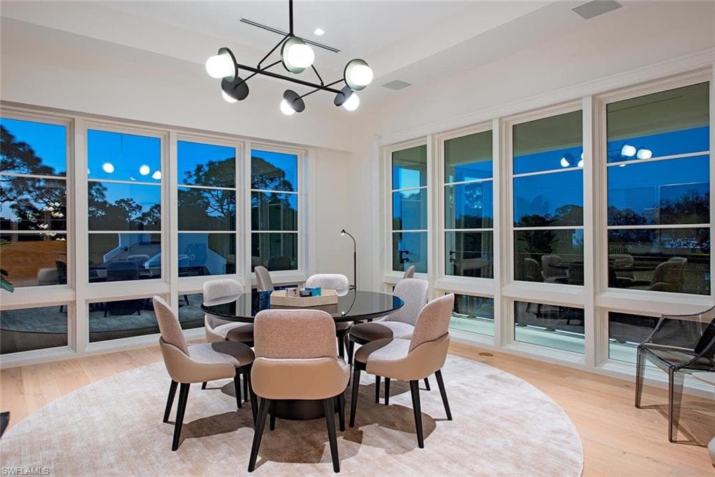 117 West ST, NAPLES FL 34108-22