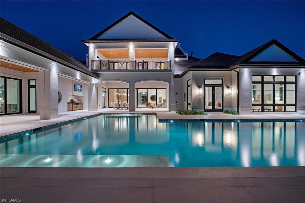 117 West ST, NAPLES FL 34108-4