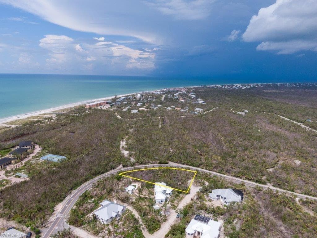 355 Cowry CT N, SANIBEL FL 33957-6