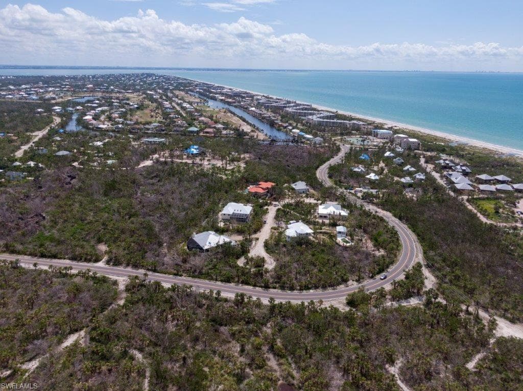 355 Cowry CT N, SANIBEL FL 33957-7