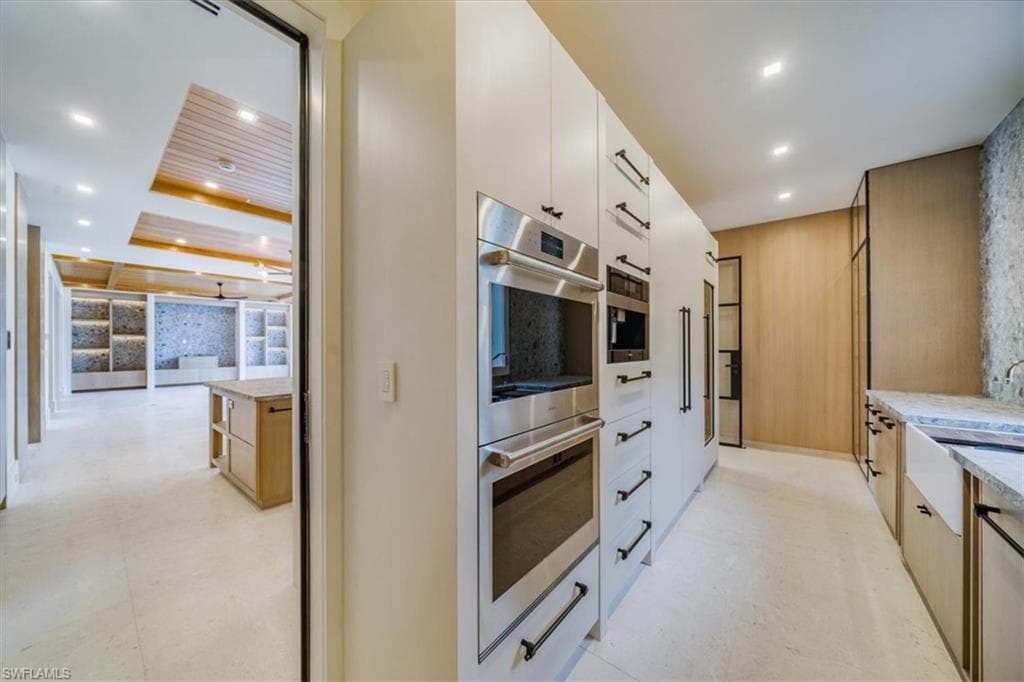 508 16th AVE S, NAPLES FL 34102-15