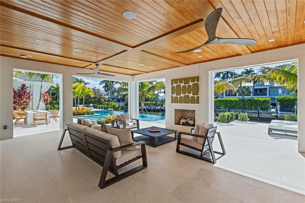 508 16th AVE S, NAPLES FL 34102-43