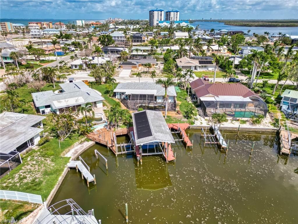 230 Randy LN, FORT MYERS BEACH FL 33931-6