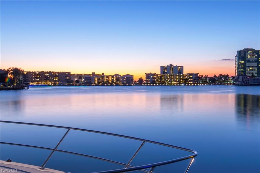 3453 Crayton RD, NAPLES FL 34103-3