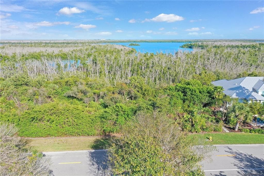 780 Whiskey Creek DR, MARCO ISLAND FL 34145-6