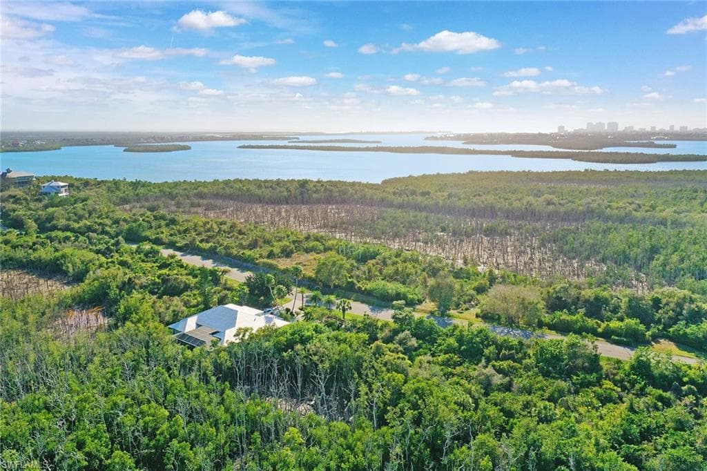 780 Whiskey Creek DR, MARCO ISLAND FL 34145-4