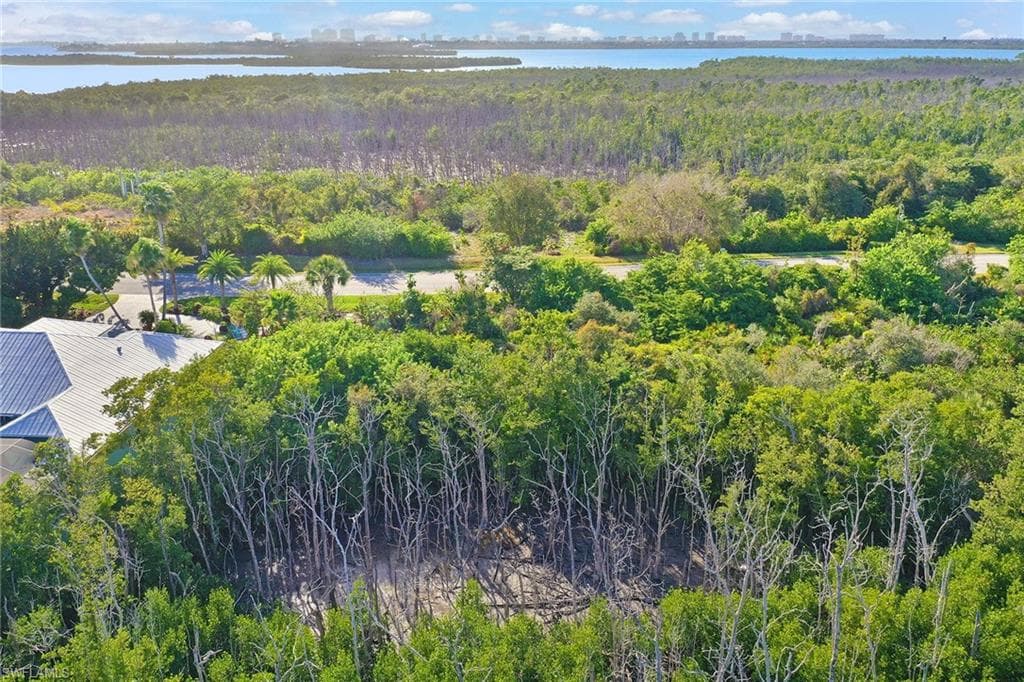 780 Whiskey Creek DR, MARCO ISLAND FL 34145-14