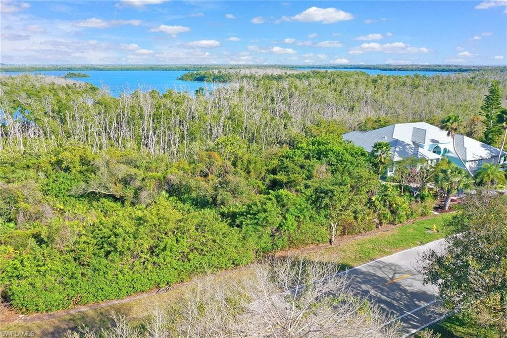780 Whiskey Creek DR, MARCO ISLAND FL 34145-10