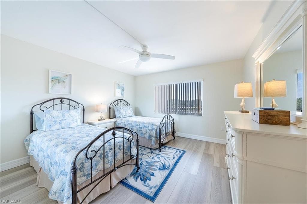 15161 Cedarwood LN # 1505, NAPLES FL 34110-22