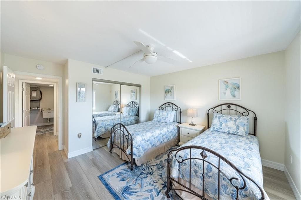 15161 Cedarwood LN # 1505, NAPLES FL 34110-21