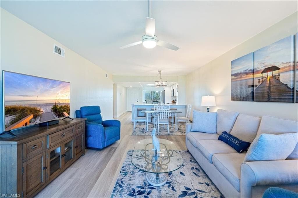 15161 Cedarwood LN # 1505, NAPLES FL 34110-6