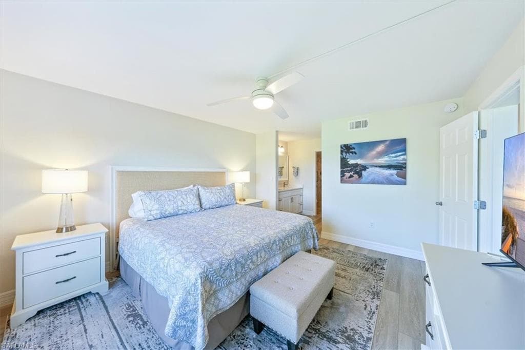 15161 Cedarwood LN # 1505, NAPLES FL 34110-17