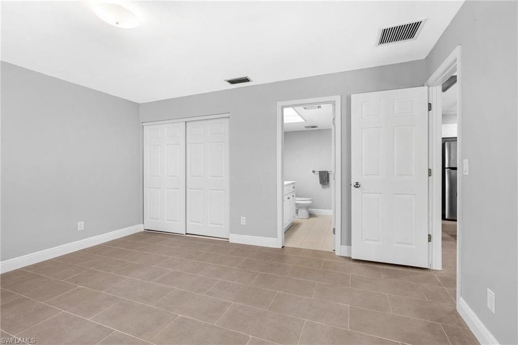 4688 Pembrooke LN, BONITA SPRINGS FL 34134-22