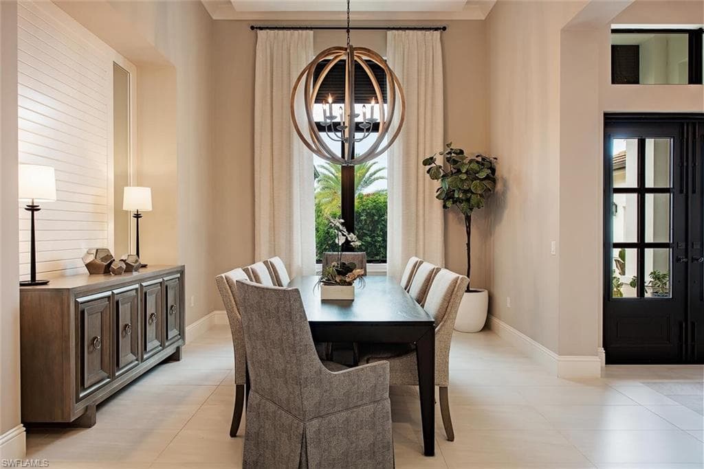 179 Mahogany DR, NAPLES FL 34108-15