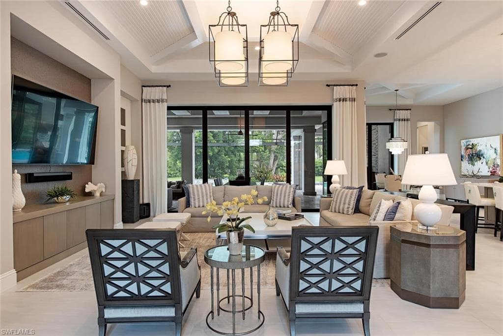 179 Mahogany DR, NAPLES FL 34108-8