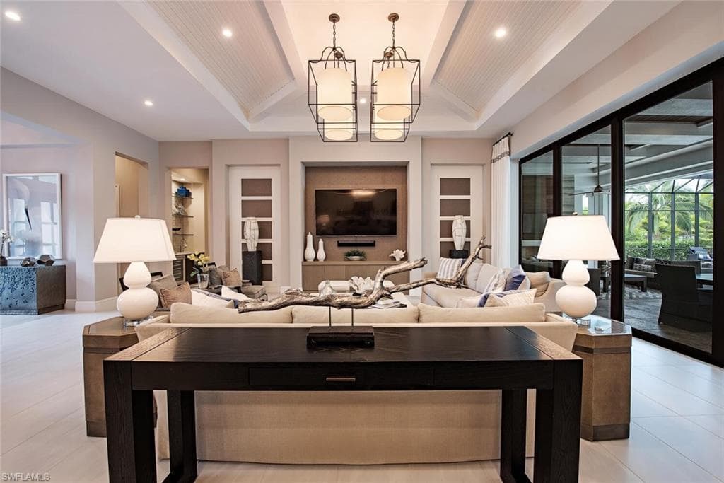 179 Mahogany DR, NAPLES FL 34108-9