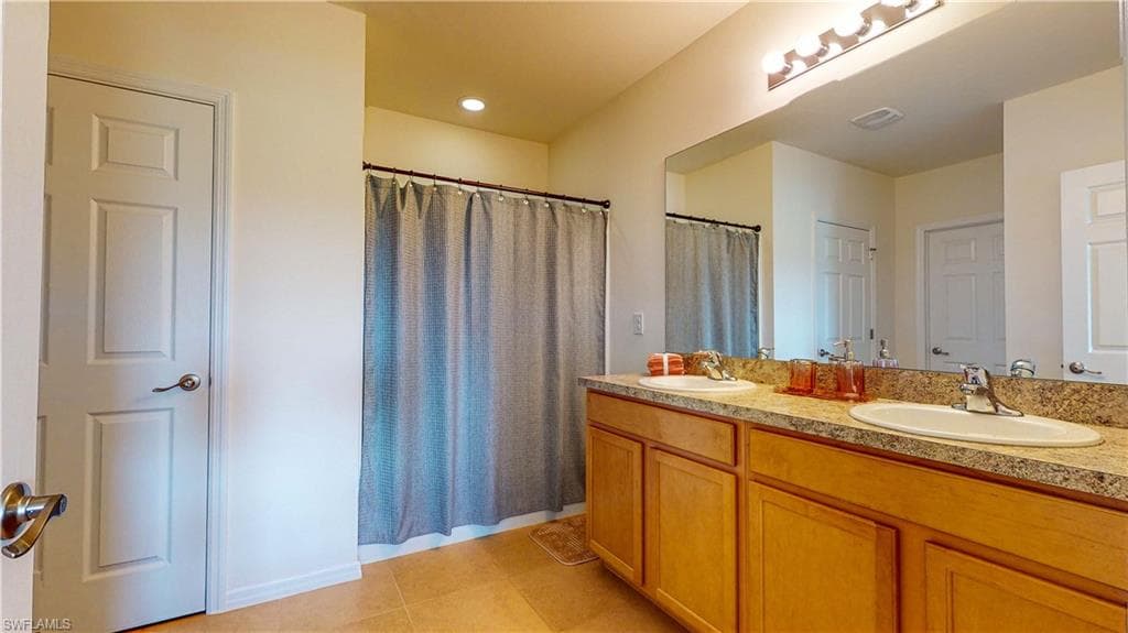 8150 Gopher Tortoise TRL, LEHIGH ACRES FL 33972-26