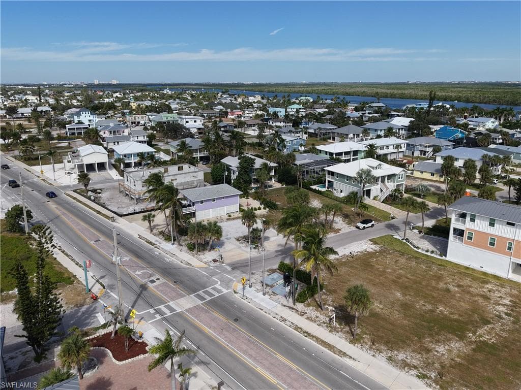 103-105 Hercules DR, FORT MYERS BEACH FL 33931-45