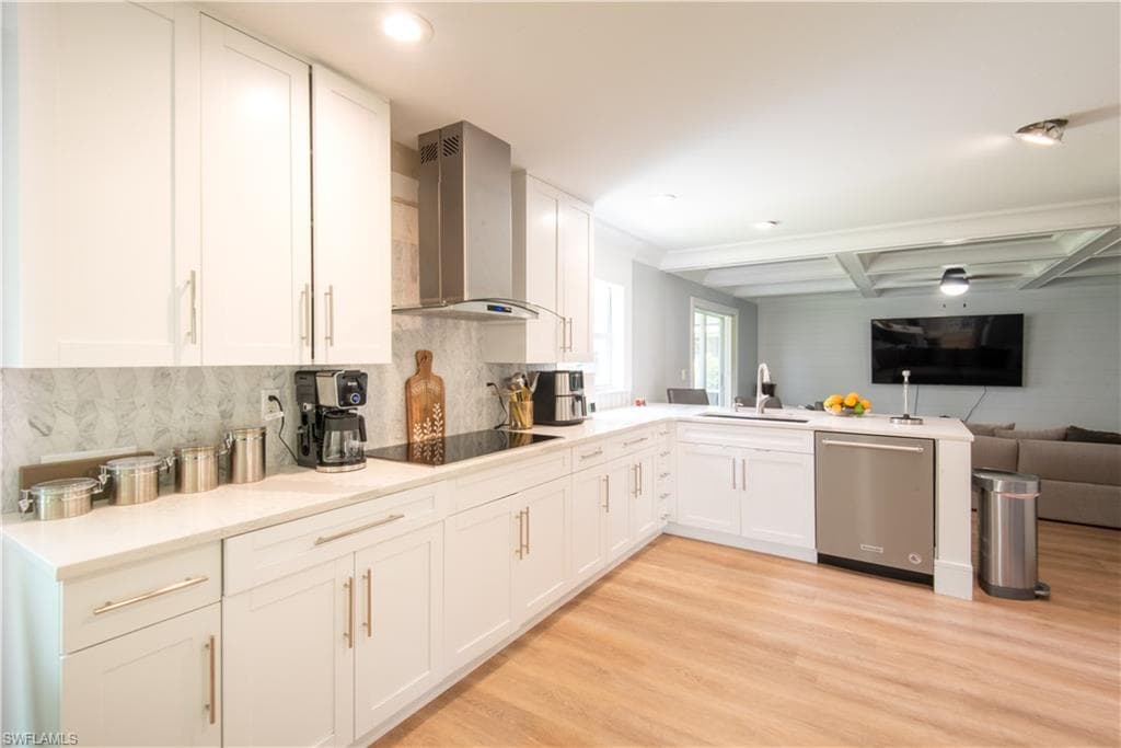 1509 Junior CT, LEHIGH ACRES FL 33971-9