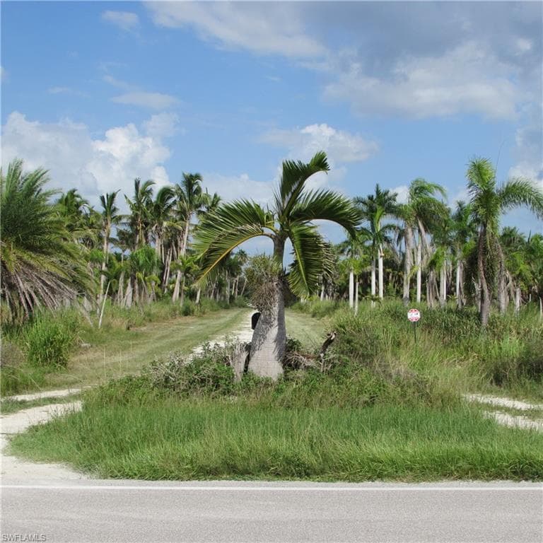 14900 Stringfellow RD, BOKEELIA FL 33922-13