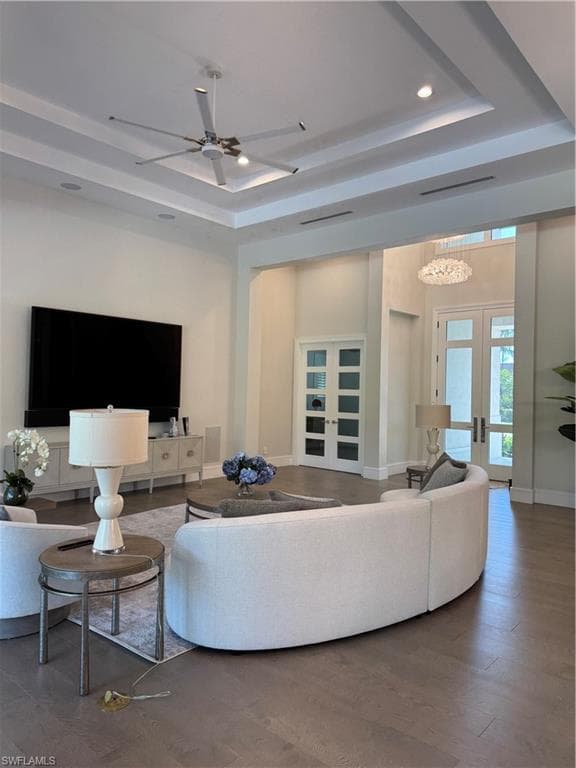 569 Neapolitan WAY-3