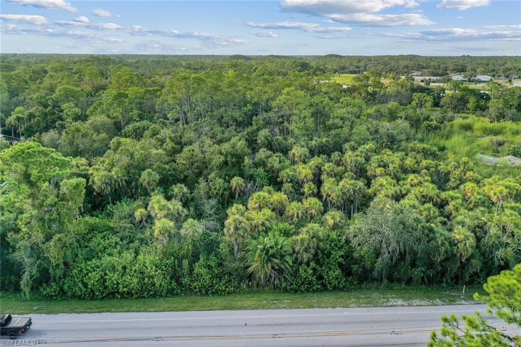 11731 Bayshore RD, NORTH FORT MYERS FL 33917-6