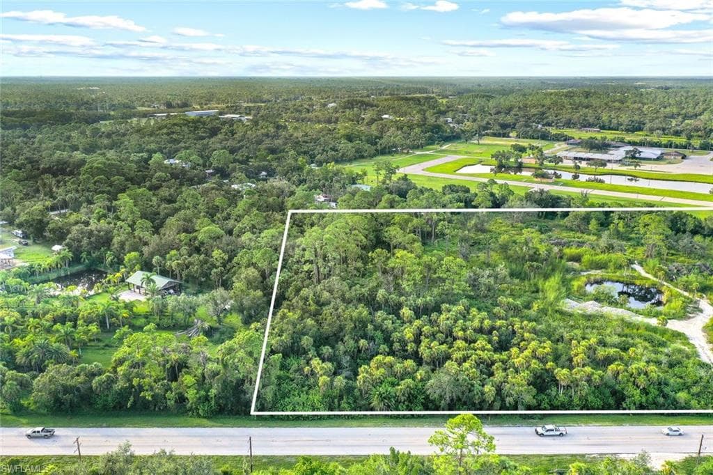 11731 Bayshore RD, NORTH FORT MYERS FL 33917-2